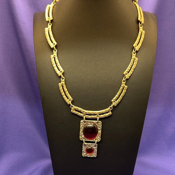 VTG Dana Buchman Gold-Tone Textured Metal Necklace Amber-Colored Cabochons. - Picture 2 of 12